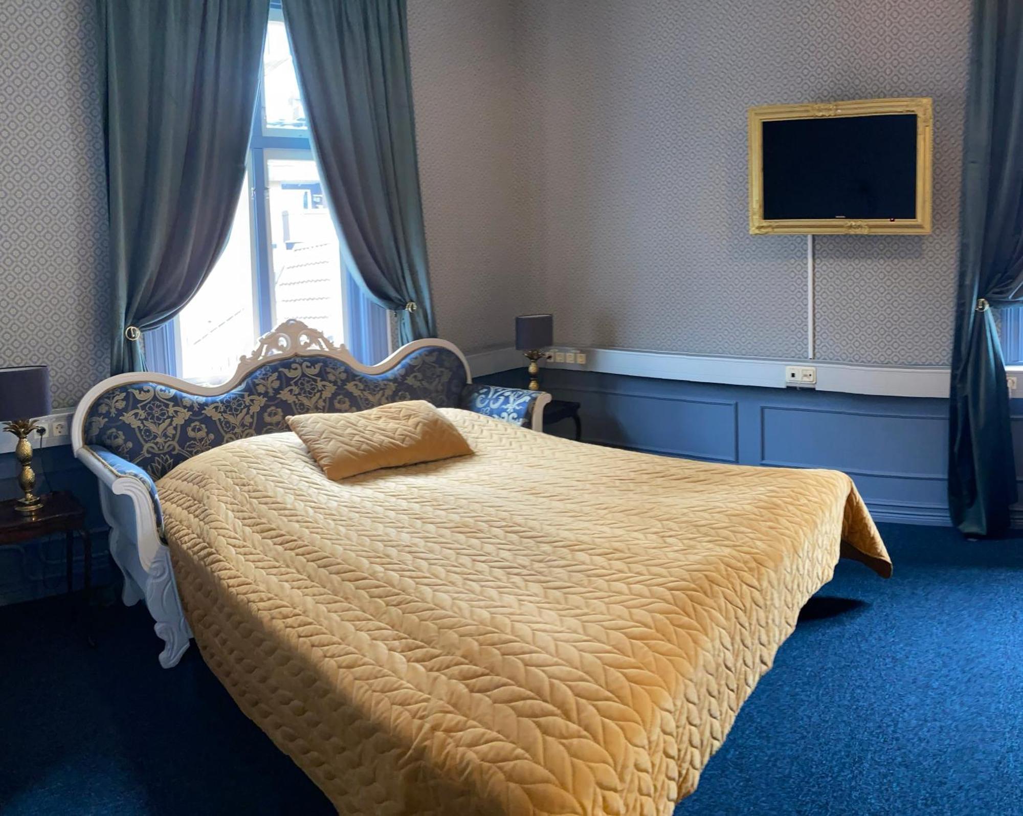 Jaernvaegshotellet B&B Skara Eksteriør billede