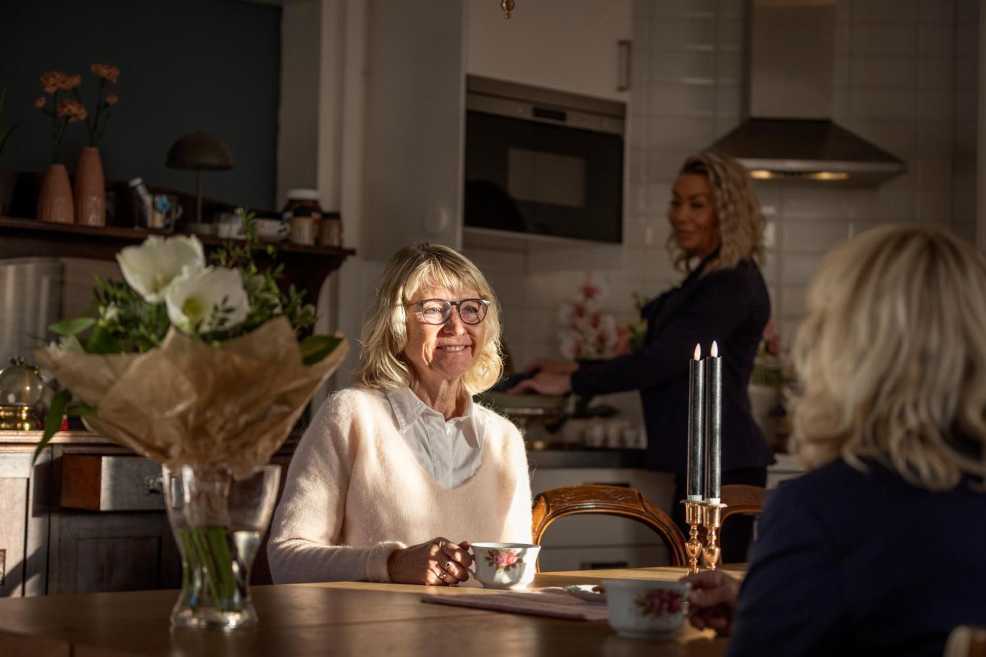 Jaernvaegshotellet B&B Skara Eksteriør billede